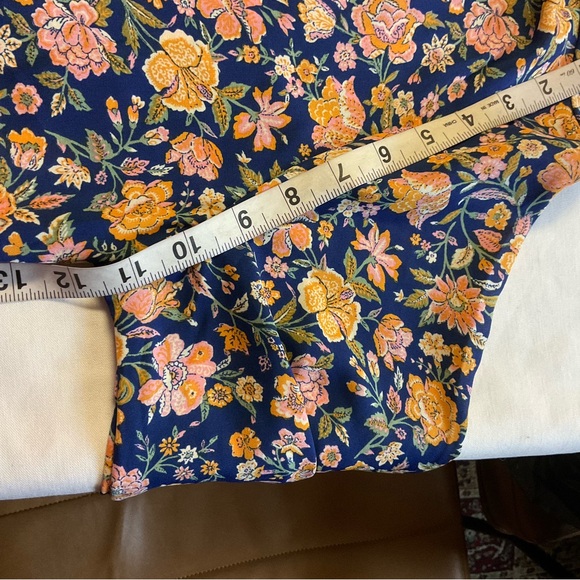 Levi’s Floral Long Sleeve Midi Dress Navy Blue XL Boho Tie Neck - Picture 7 of 11